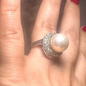 Elegant 925 stamped Sterling silver Pearl Ring